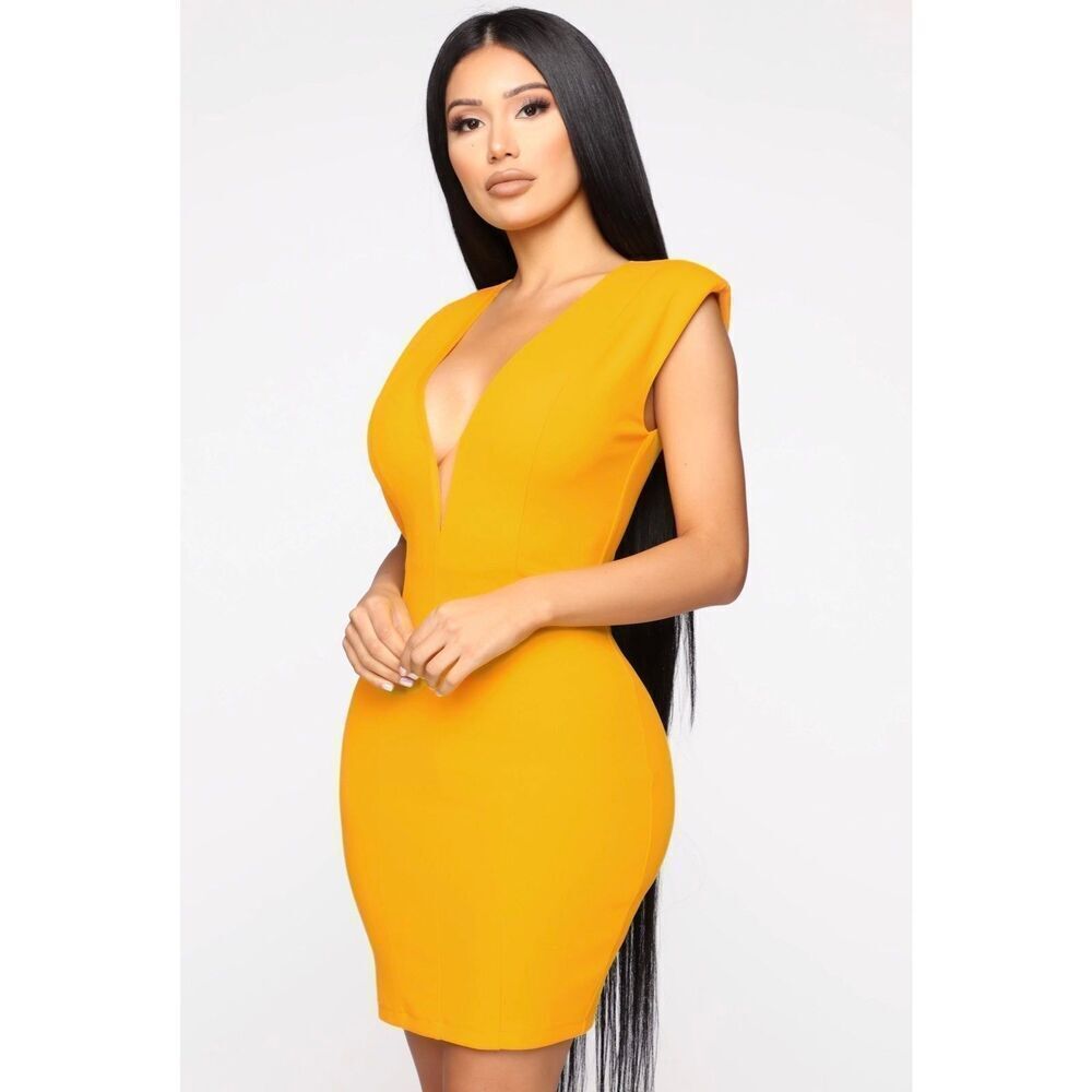 Fashion Nova yellow dress - Picture 5 of 6